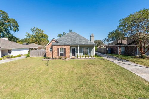 18594 Red Oak Dr, Prairieville, LA, 70769 | Card Image