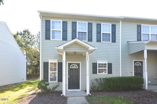 5008 Rainmaker Dr, Durham, NC, 27704-2298 | Card Image