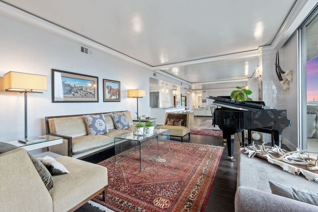 12GHJ - 1801 Lavaca St, Condo with 2 bedrooms, 3 bathrooms and 4 parking in Austin TX | Image 24