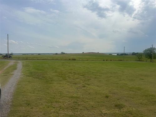 21281 E 987 Rd, Foss, OK, 73647-4700 | Card Image