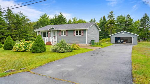 6 Heidelberg Lane, Porters Lake, NS, B3E1J1 | Card Image
