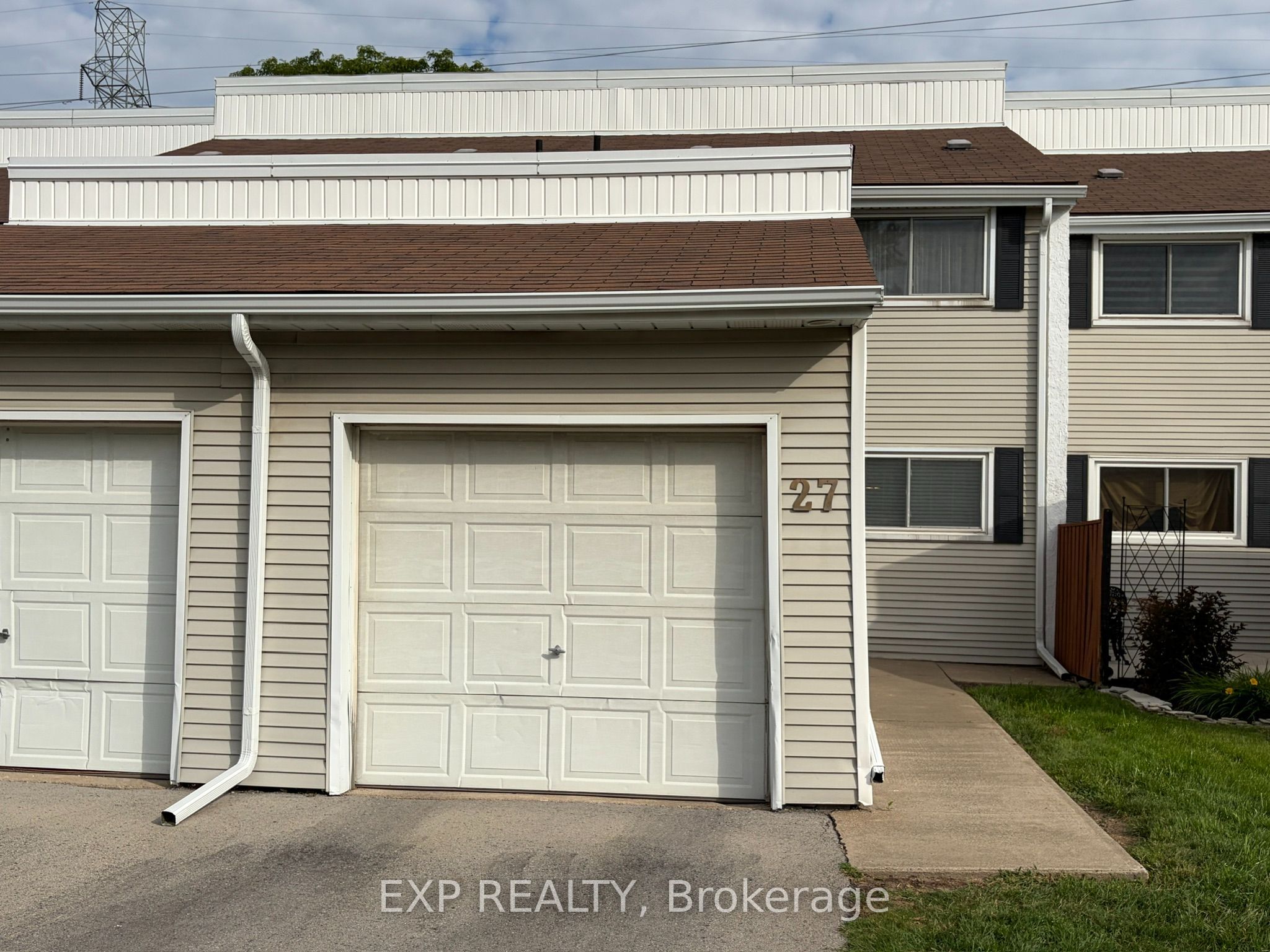 Residential Lease in Niagara Falls