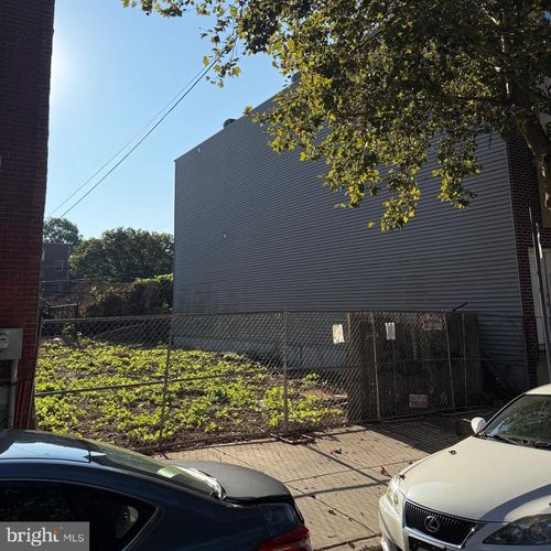 1409 N Bouvier St, PHILADELPHIA, PA, 19121-4214 | Card Image