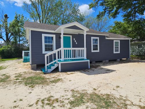 384 Austin Ave, Bridge City, TX, 77611-2902 | Card Image