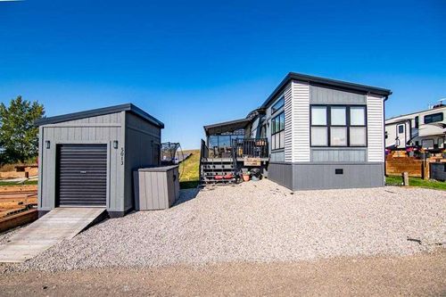 5013-25054 South Pine Lake Road, Rural Red Deer County, AB, T0M1R0 | Card Image