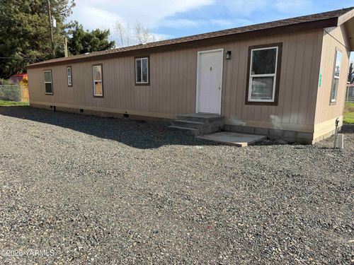 481 1st St, White Swan, WA, 98952 | Card Image