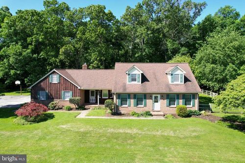 1675 Beck Mill Rd, HANOVER, PA, 17331-9749 | Card Image