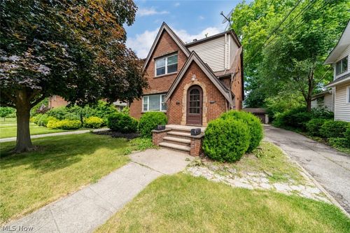 15506 Lydian Ave, Cleveland, OH, 44111-3026 | Card Image