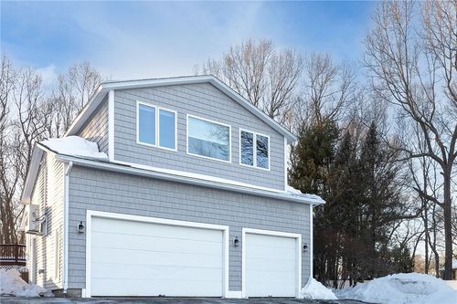 9 Eagle Nest Dr, Lincoln, RI, 02865-3728 | Card Image