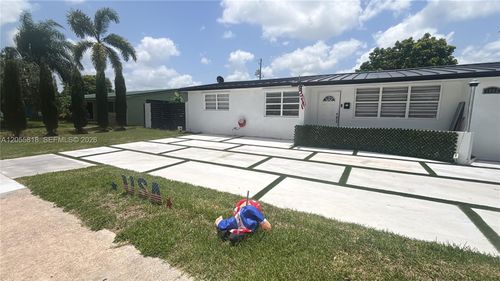 1892 Nw 8th Ter, Homestead, FL, 33030-4054 | Card Image