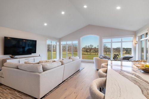 5003 Wenlock Rose Ct, Middleton, WI, 53562-2374 | Card Image