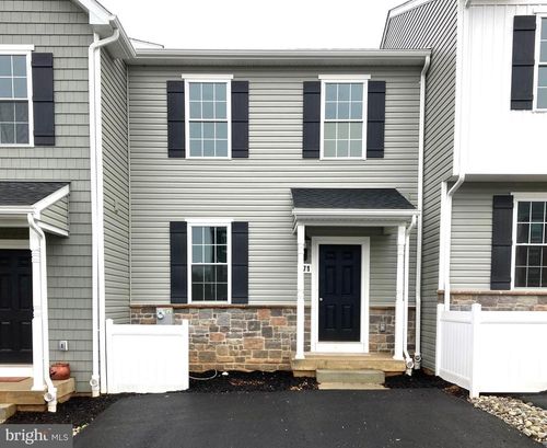 161-123 Holstein Dr, HANOVER, PA, 17331-8044 | Card Image