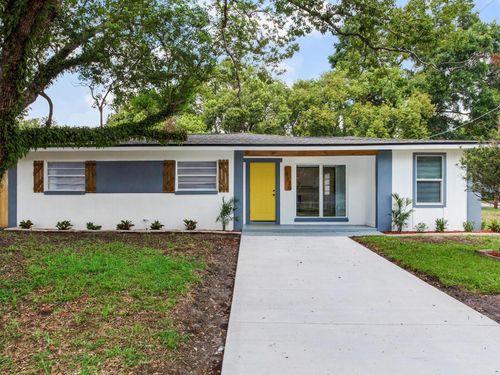 10120 N Aster Ave, TAMPA, FL, 33612-6946 | Card Image
