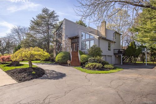 16 Lady Godiva Way, New City, NY, 10956-6350 | Card Image