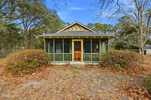 2072 Boones Neck Rd Sw, Supply, NC, 28462-5336 | Card Image