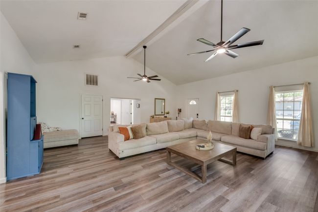 10069 Torama, House other with 3 bedrooms, 2 bathrooms and null parking in Wills Point TX | Image 6