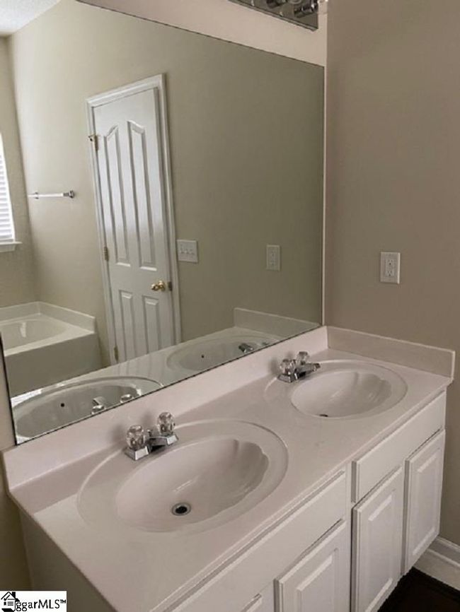 500 Grafton Ct, House other with 3 bedrooms, 3 bathrooms and 2 parking in Greer SC | Image 6
