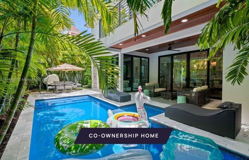 3400 Ne 25th St, Fort Lauderdale, FL, 33305-1707 | Card Image