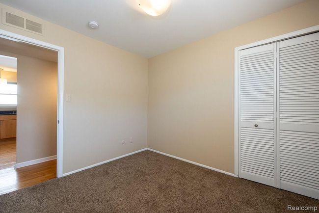 304 Tecumseh St, House other with 3 bedrooms, 1 bathrooms and null parking in Clawson MI | Image 21