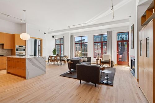 s502-600 S 2nd St, Minneapolis, MN, 55401-2144 | Card Image
