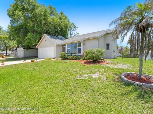 648 Munich St Nw, PALM BAY, FL, 32907-8246 | Card Image