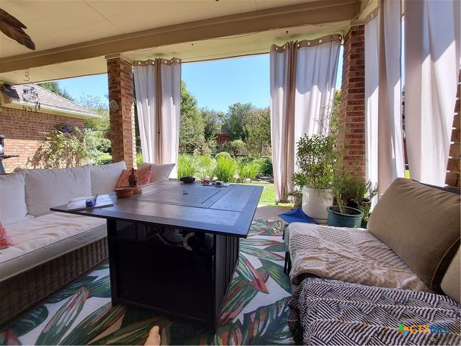 Back Patio | Image 29