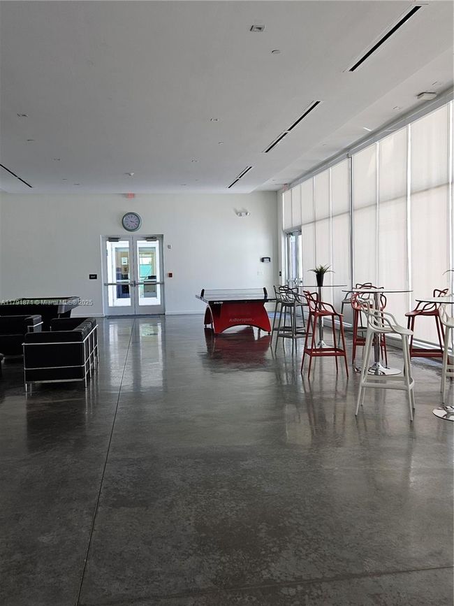 APT-2202 - 15051 Royal Oaks Ln, Condo with 2 bedrooms, 3 bathrooms and null parking in North Miami FL | Image 43