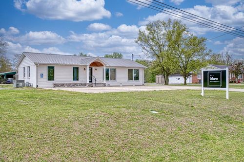 820 N Congress Blvd, Smithville, TN, 37166-2708 | Card Image