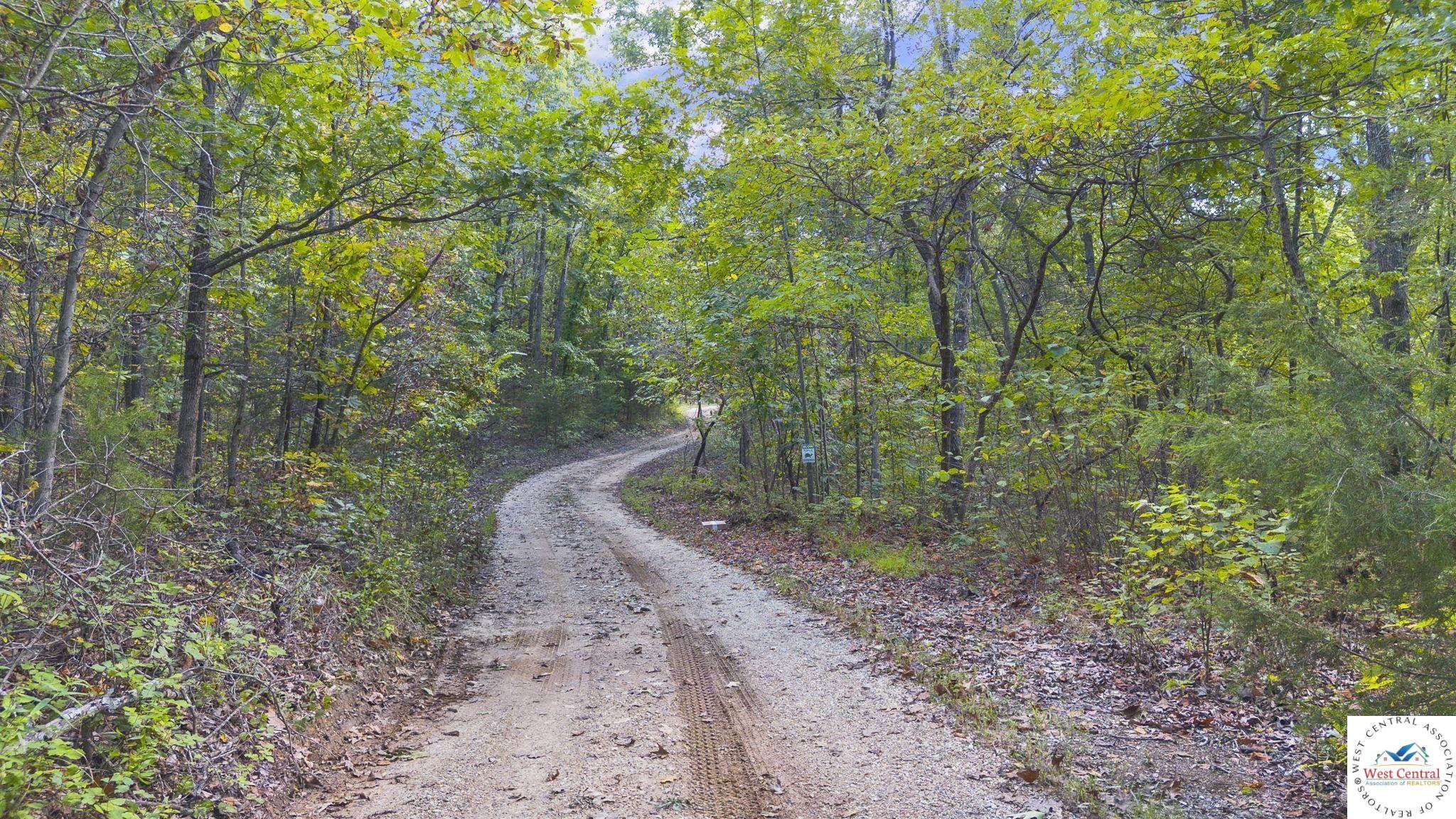 Land in Gravois Mills