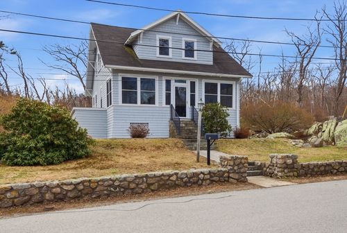 17 Story St, Rockport, MA, 01966-1227 | Card Image