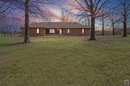 5320 Sw Burlingame Rd, Topeka, KS, 66609-1177 | Card Image