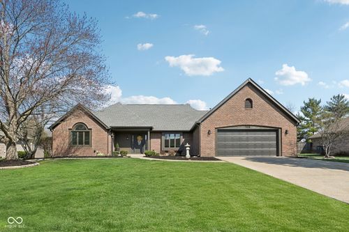 7378 Creekside Dr, New Palestine, IN, 46163-9564 | Card Image