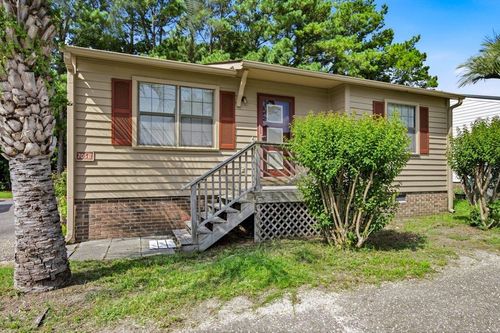 705 3rd Ave. S, North Myrtle Beach, SC, 29582 | Card Image