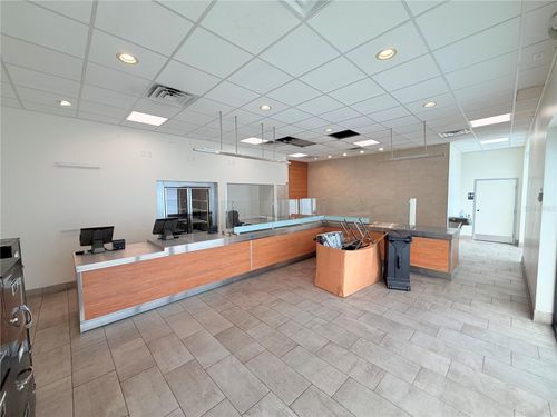 6011 Se Abshier Blvd, BELLEVIEW, FL, 34420-6014 | Card Image