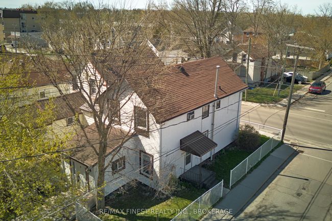 62 Stephen St, House other with 3 bedrooms, 2 bathrooms and 3 parking in Kingston ON | Image 22