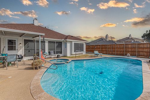 2812 Preston Crk, Mesquite, TX, 75181-4255 | Card Image