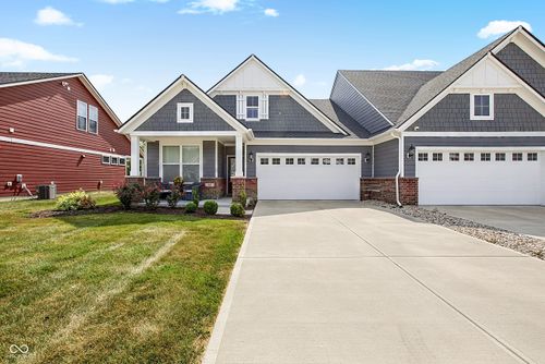 825 Stone Trace Ct, Avon, IN, 46123-1304 | Card Image