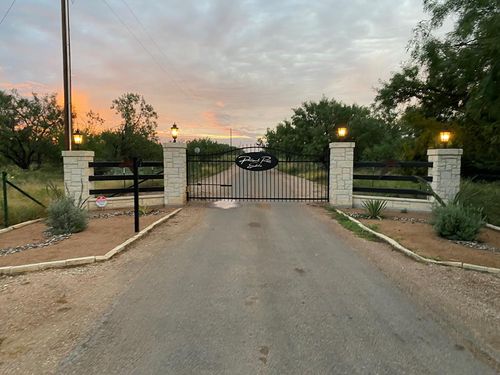 3490 Upland Trl, San Angelo, TX, 76901-3070 | Card Image