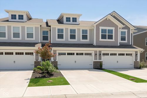 1237 Langham St, Avon, IN, 46123-5004 | Card Image