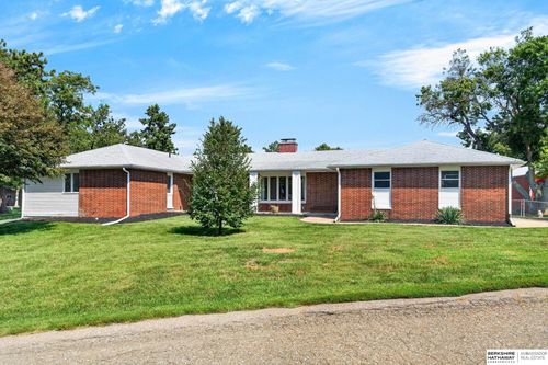 616 E Campbell St, Murray, NE, 68409-8704 | Card Image