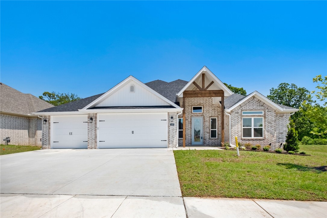 180 Ambry Loop, For Sale in Centerton Zoocasa