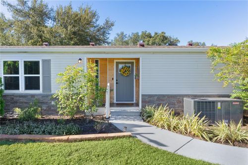 8333 County Road 109a-1, LADY LAKE, FL, 32159-8938 | Card Image