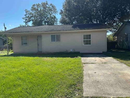 617 Bridal Wreath Ave, Orange, TX, 77630-4526 | Card Image