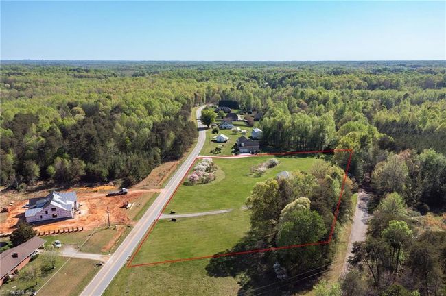 520 S Bunker Hill Rd, House other with 3 bedrooms, 2 bathrooms and null parking in Colfax NC | Image 32