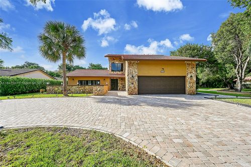 1840 Nw 93rd Ter, Coral Springs, FL, 33071-6021 | Card Image