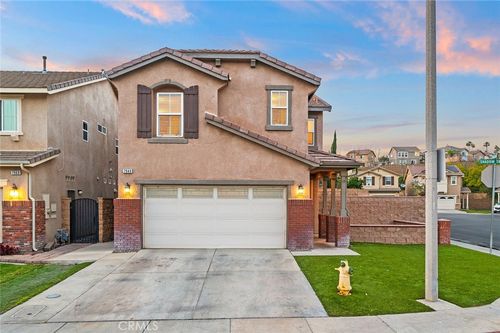 7949 Shadow Trails Ln, Jurupa Valley, CA, 92509-7008 | Card Image