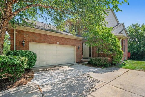 unit-1028 Maya Ct, Troy, MI, 48085-4967 | Card Image