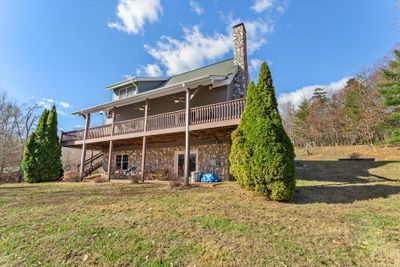 5895 Old Hwy 70 Loop, House other with 3 bedrooms, 3 bathrooms and null parking in Morganton NC | Image 3