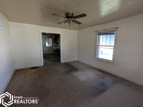 3012 Avenue K, Fort Madison, IA, 52627-3621 | Card Image