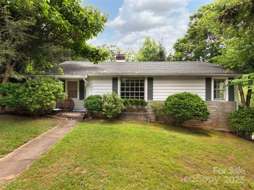 107 Beverly Rd, Asheville, NC, 28805-2415 | Card Image